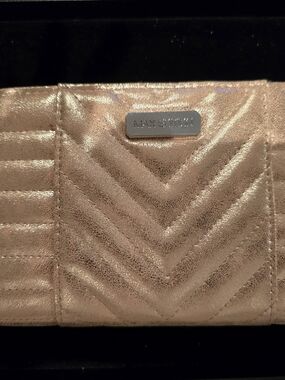 MAX EDITION Metallic Rose Chevron Wallet